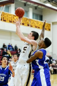 Algonquin defeats Leominster in boys&#8221; basketball