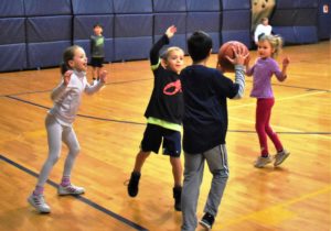 Shrewsbury ‘tykes’ learn fundamentals of basketball