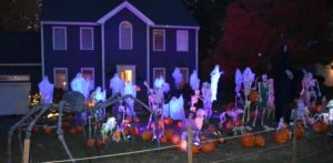 Shrewsbury family to share Halloween spirit with spooky drive-by