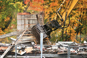 Hudson demolishes decaying factory