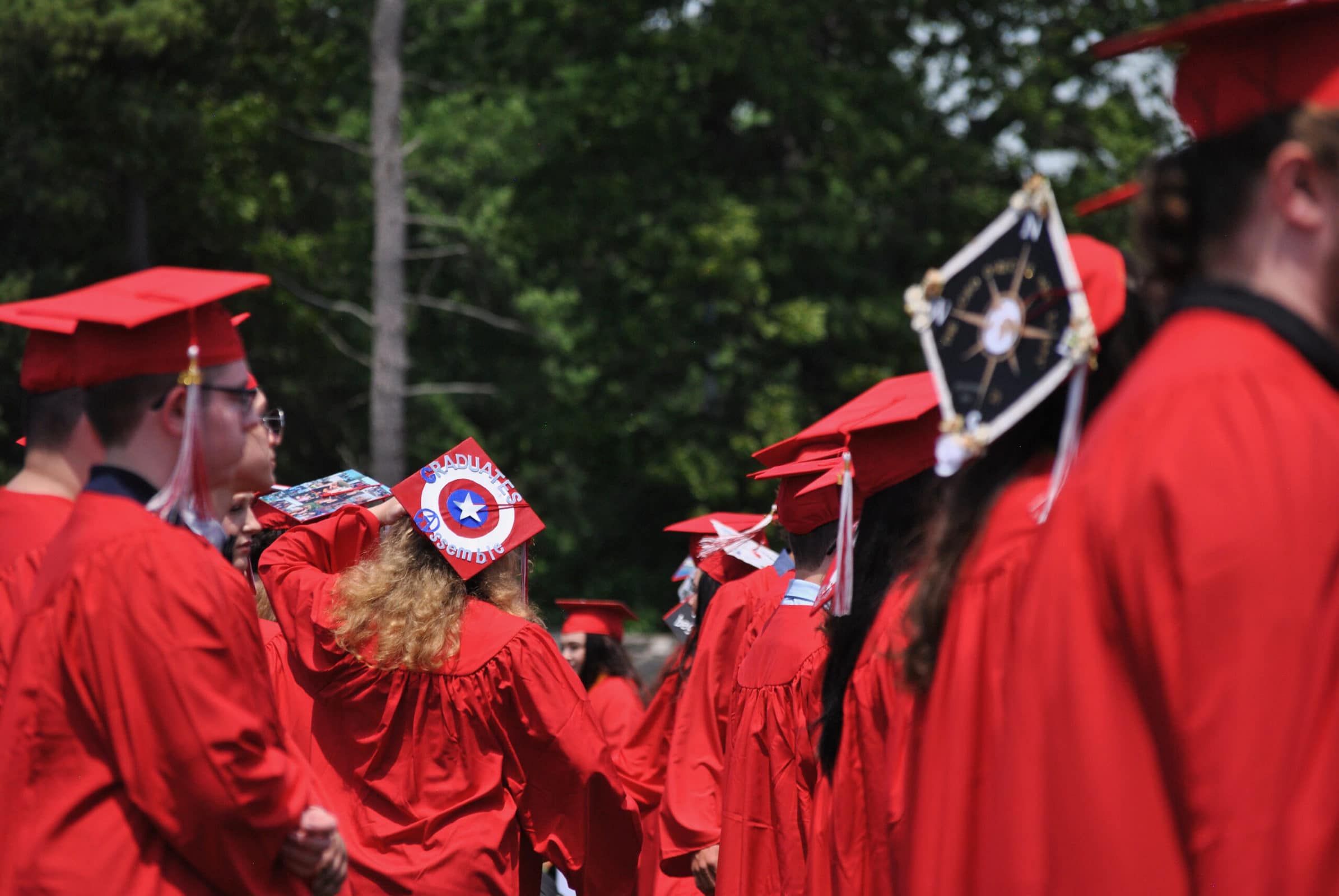 Hudson High School seniors celebrate, reflect at graduation