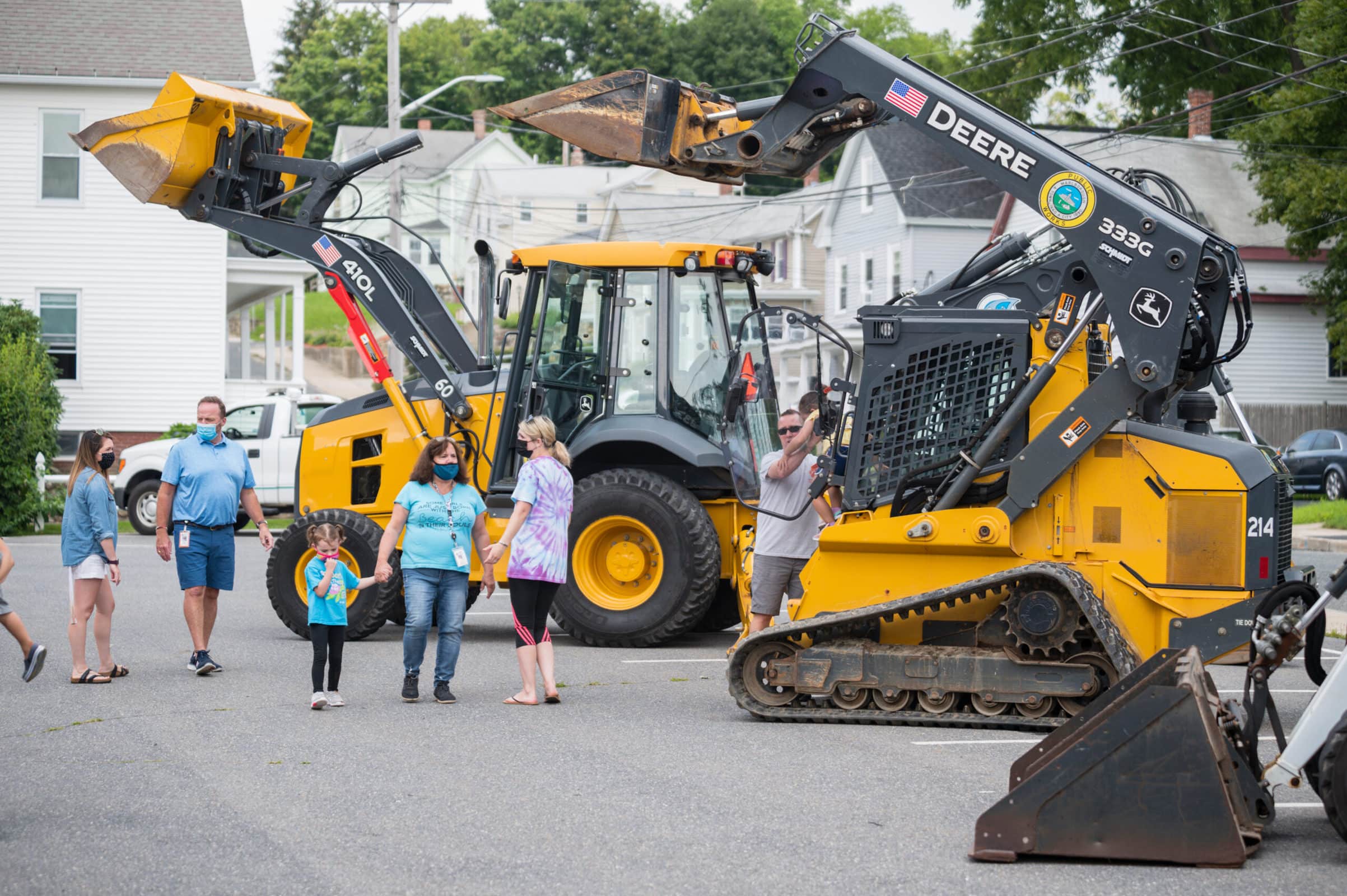 The Marlborough DPW brought a number of vehicles to the Early Childhood Center for a recent ‘touch-a-truck’ event. (Photo/Jesse Kucewicz)