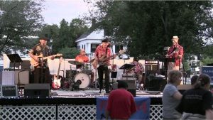 “Late Bus” will present a special Labor Day Weekend Concert at Union Common in Marlborough.