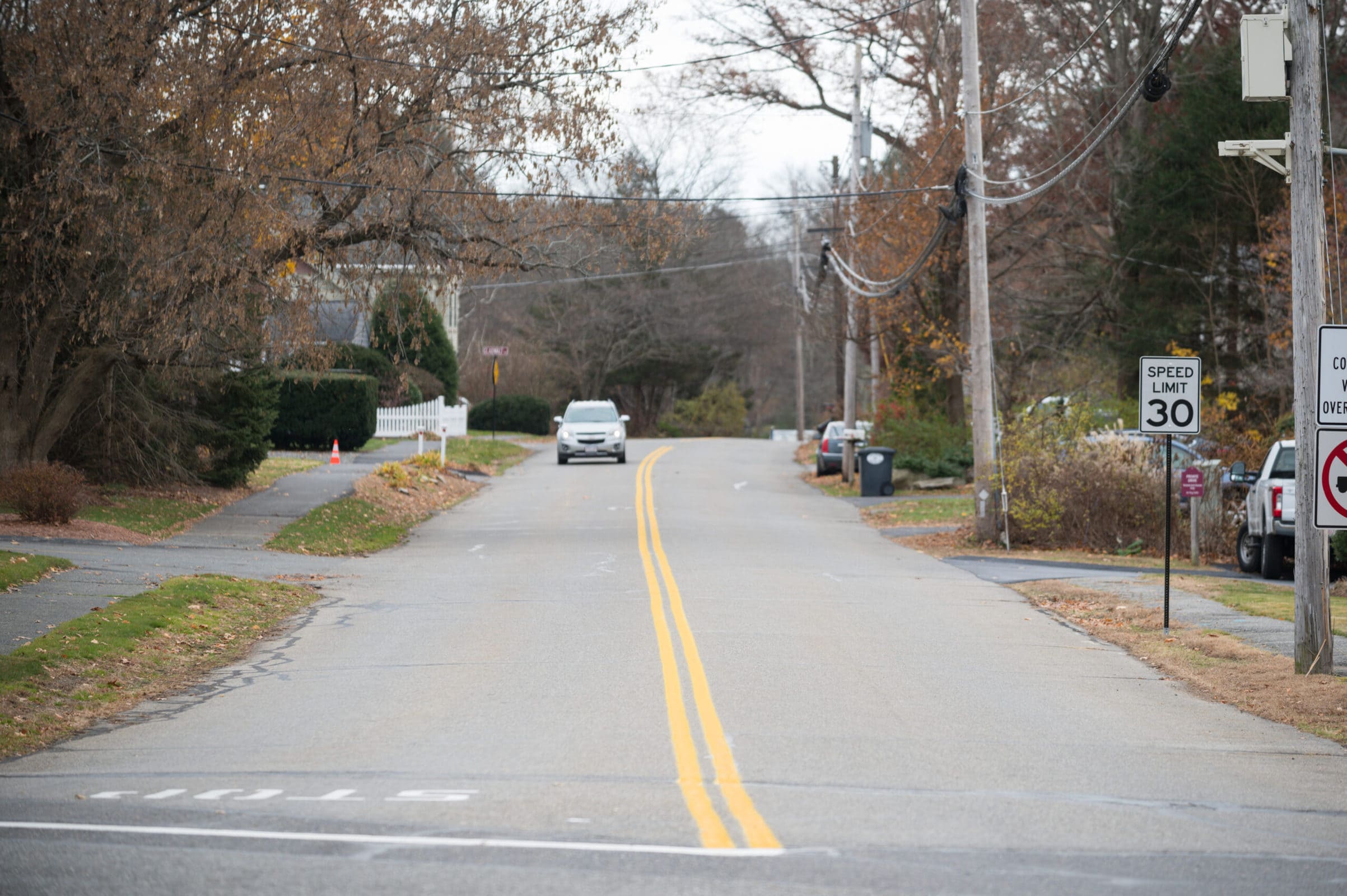 Northborough Selectmen approve truck exclusions on Maple St., Ridge Rd.