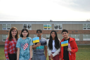 Shrewsbury middle school students organize fundraiser for Ukraine