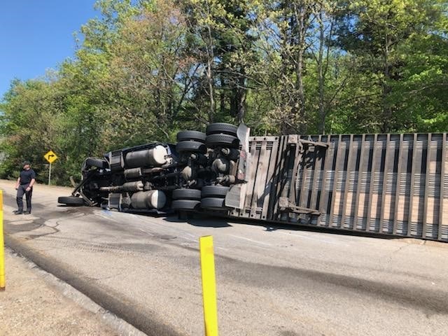 UPDATE: MassPike ramp clear after tractor trailer rollover, injuries reported following separate Westborough crashes