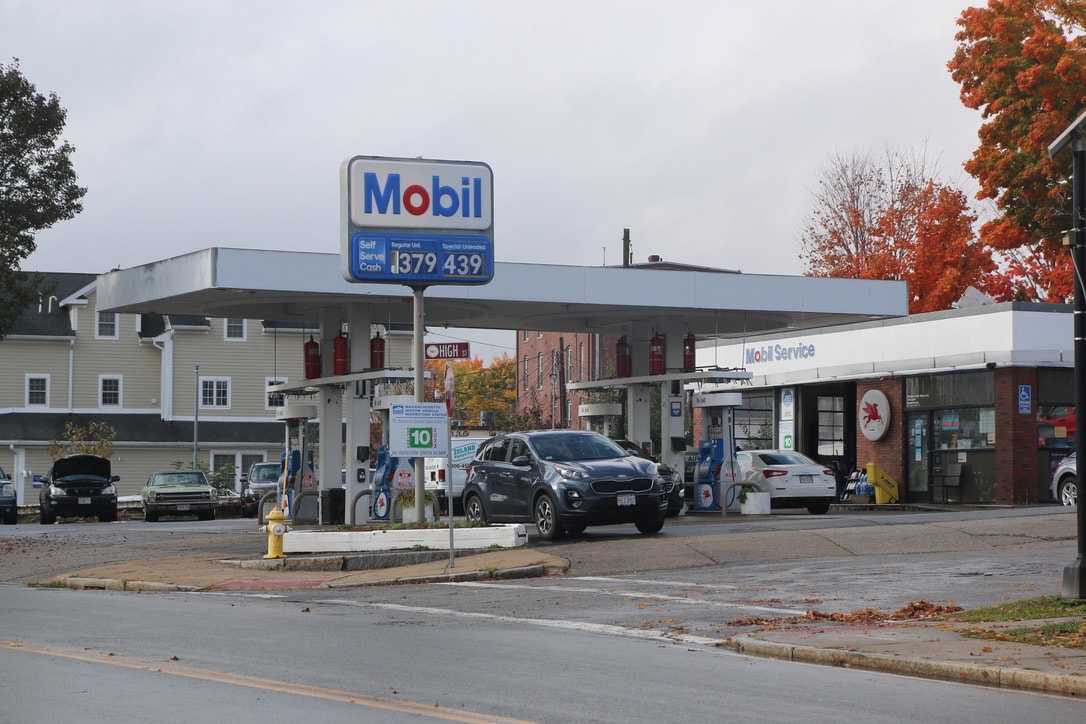 Westboro Mobil keeps its Class II dealer’s license