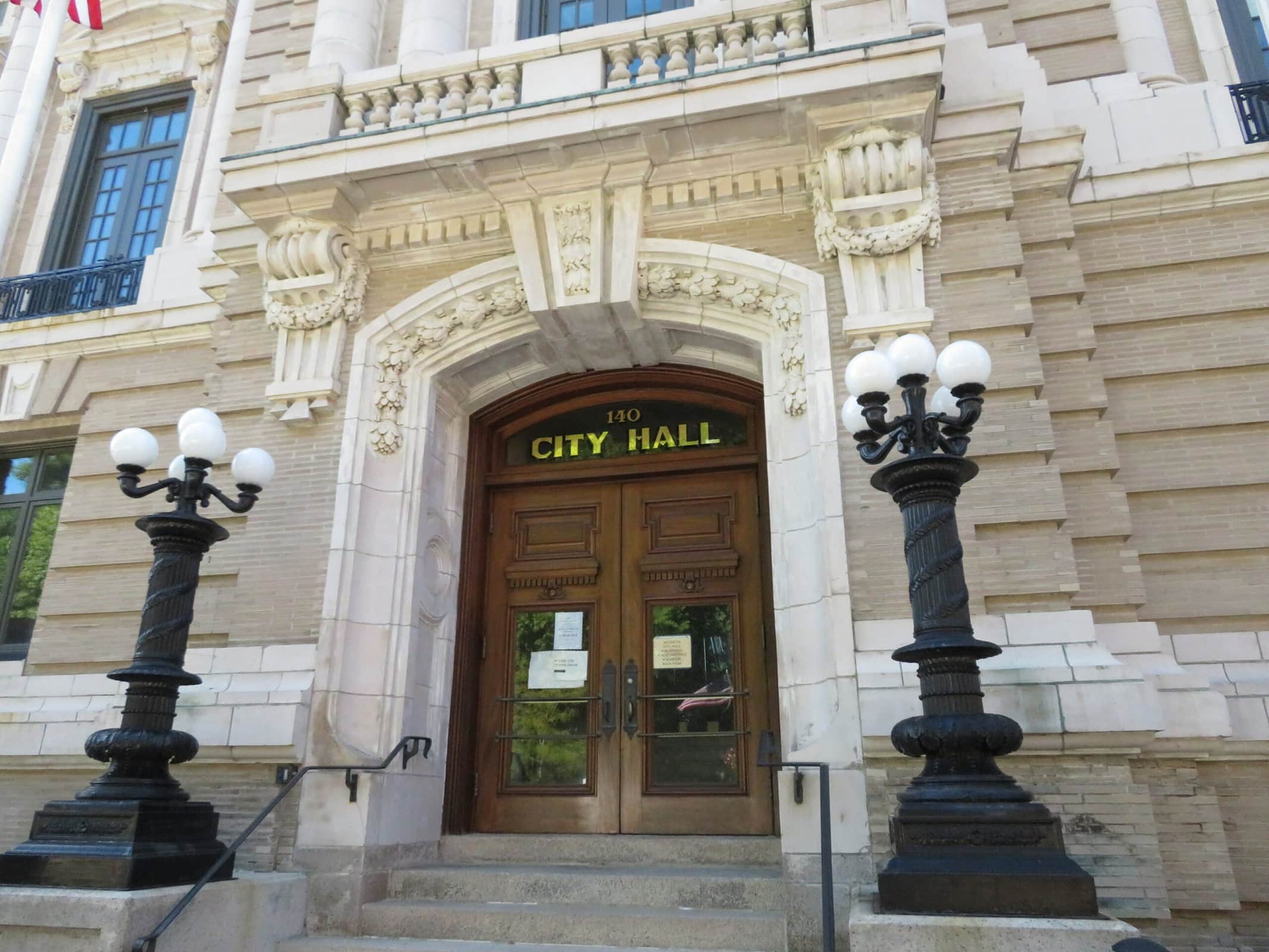 City Council takes up police, fire budgets