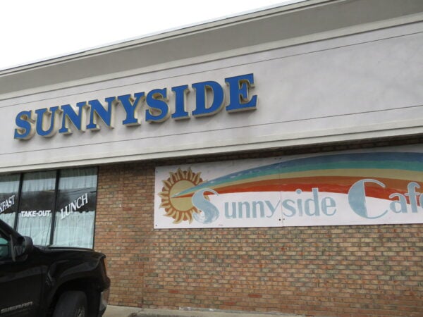 Sunnyside Café reopens in Marlborough following fire