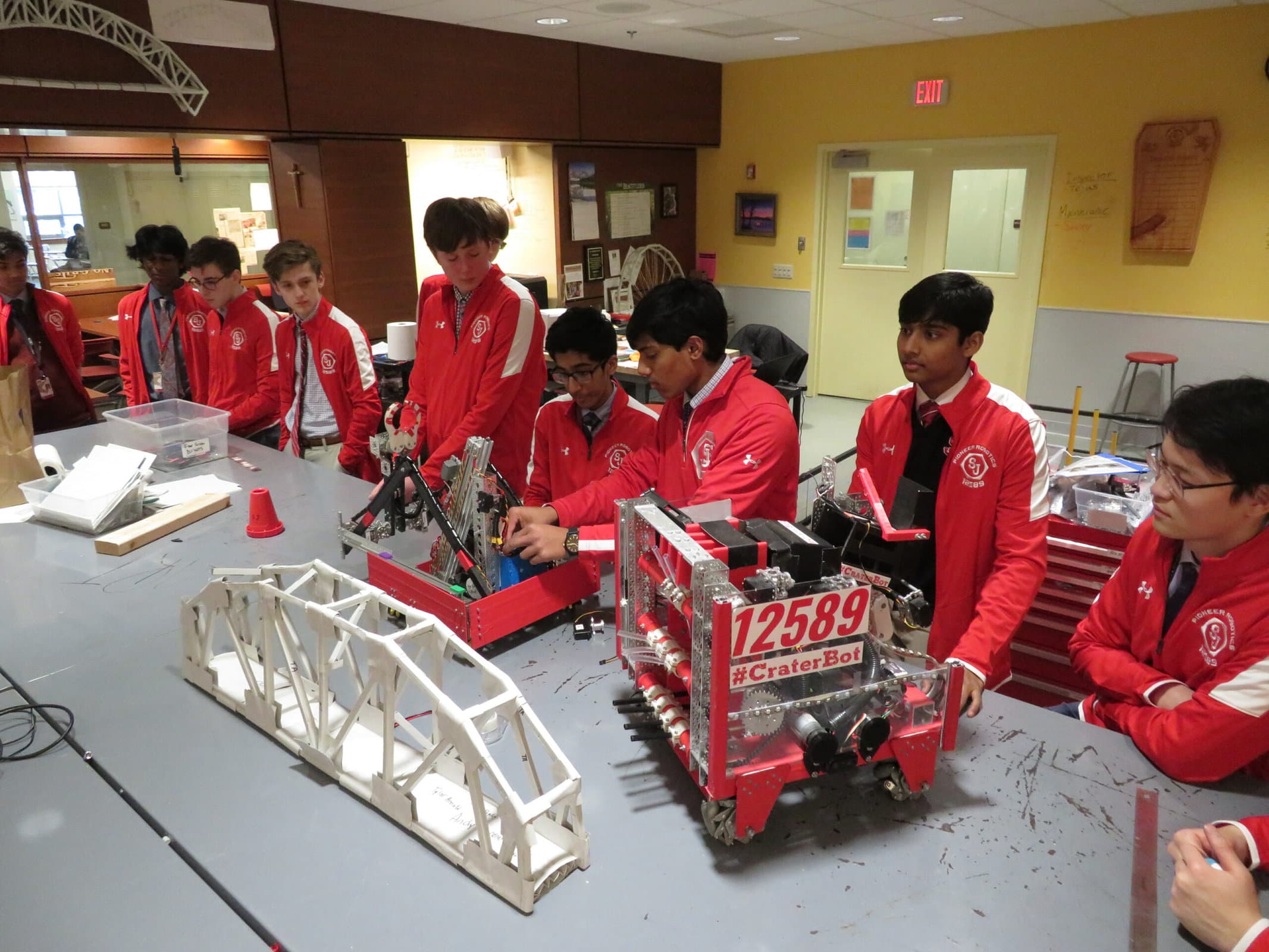 Saint John’s students lead the way in robotics