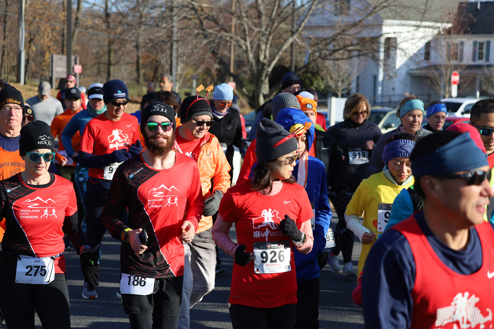 Runners gather for Highland City Striders&#8217; Turkey Trot