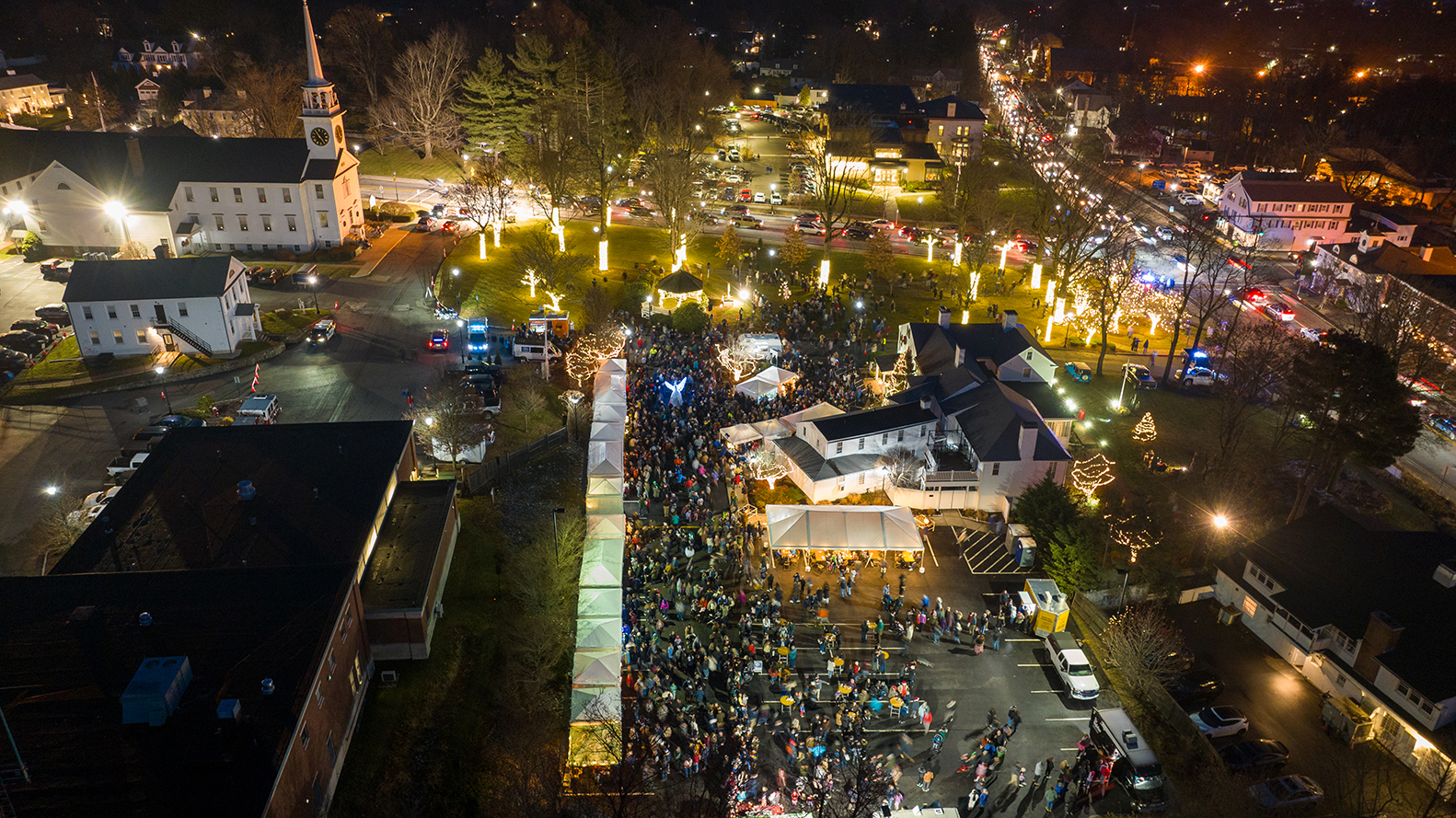 Shrewsbury rings in holidays with Yuletide Market, Light the Common