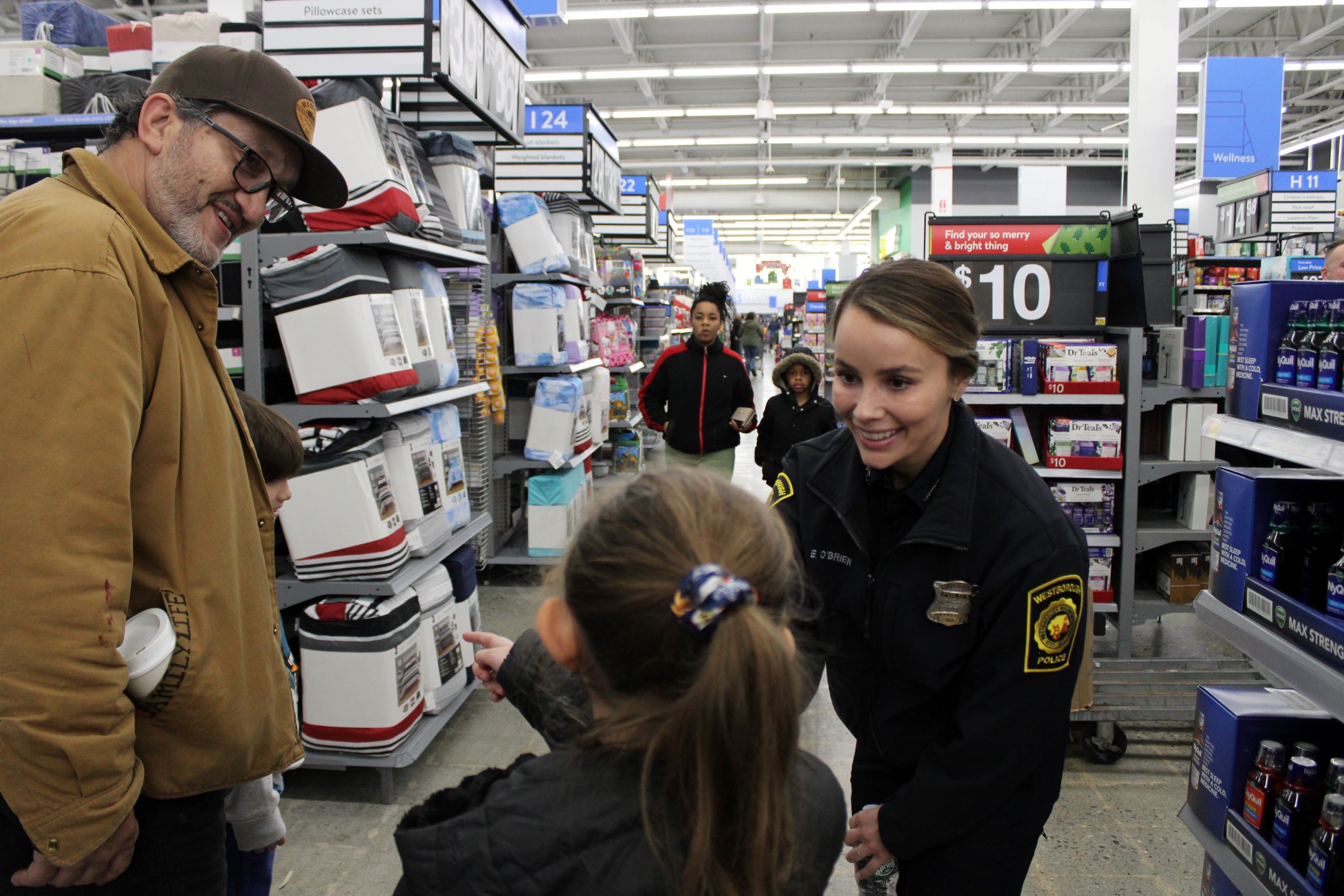 Shop with a Cop helps make holidays brighter
