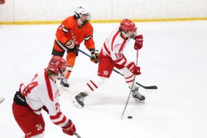Hudson hockey overcomes early deficit, grabs overtime win against Agawam
