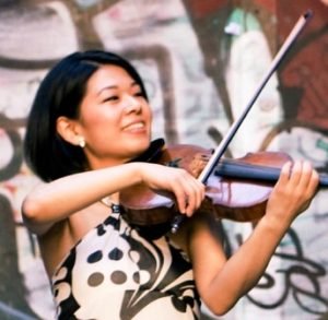 Violinist joins Symphony Pro Musica as featured soloist for first concerts of season