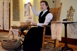 A Victorian Christmas comes to Hudson