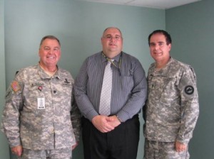 1LT Eric Sigillo (right) with instructor John M. Borges (center) and fellow trainee LTC Charles McCarthy. (Photo/courtesy E. Sigillo)