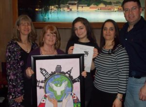 Aurora Gigliotti of Hudson, her parents Luisa Basile and Luigi Gigliotti, Diane Hoff, art teacher from the David J. Quinn Middle School in Hudson, and Laura Koester, contest chair. 