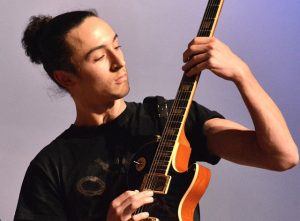 Algonquin Tri-M hosts open mic fundraiser with new twists