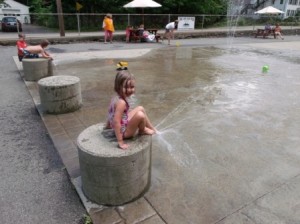 Children beat the heat at Northborough&apos;s &#8220;Splash Pad&#8221;