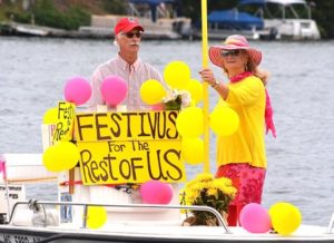 Lake Quinsigamond Boat Parade celebrates year-round holidays