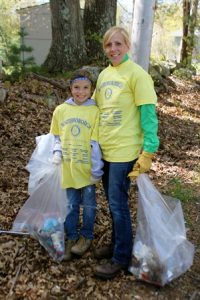 Southborough holds Earth Day clean-up