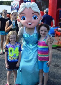 Grace, 5, and Ava, 7, meet "Elsa" from "Frozen"! 