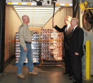 Ocean State Job Lot makes major donation to Worcester County Food Bank
