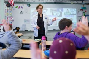Tufts University Cummings School outreach program challenges kids to build STEM skills