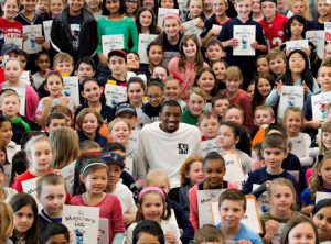 Patriots star shares his love of reading with Northborough kids