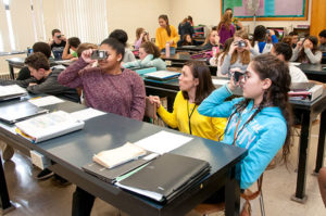 Melican students take virtual reality field trips