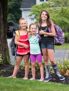 Sh sisters back to school front page photo