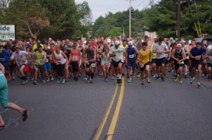 Runners at the starting line of the 21st annual Wayside Run for Fun. (Photo/submitted)
