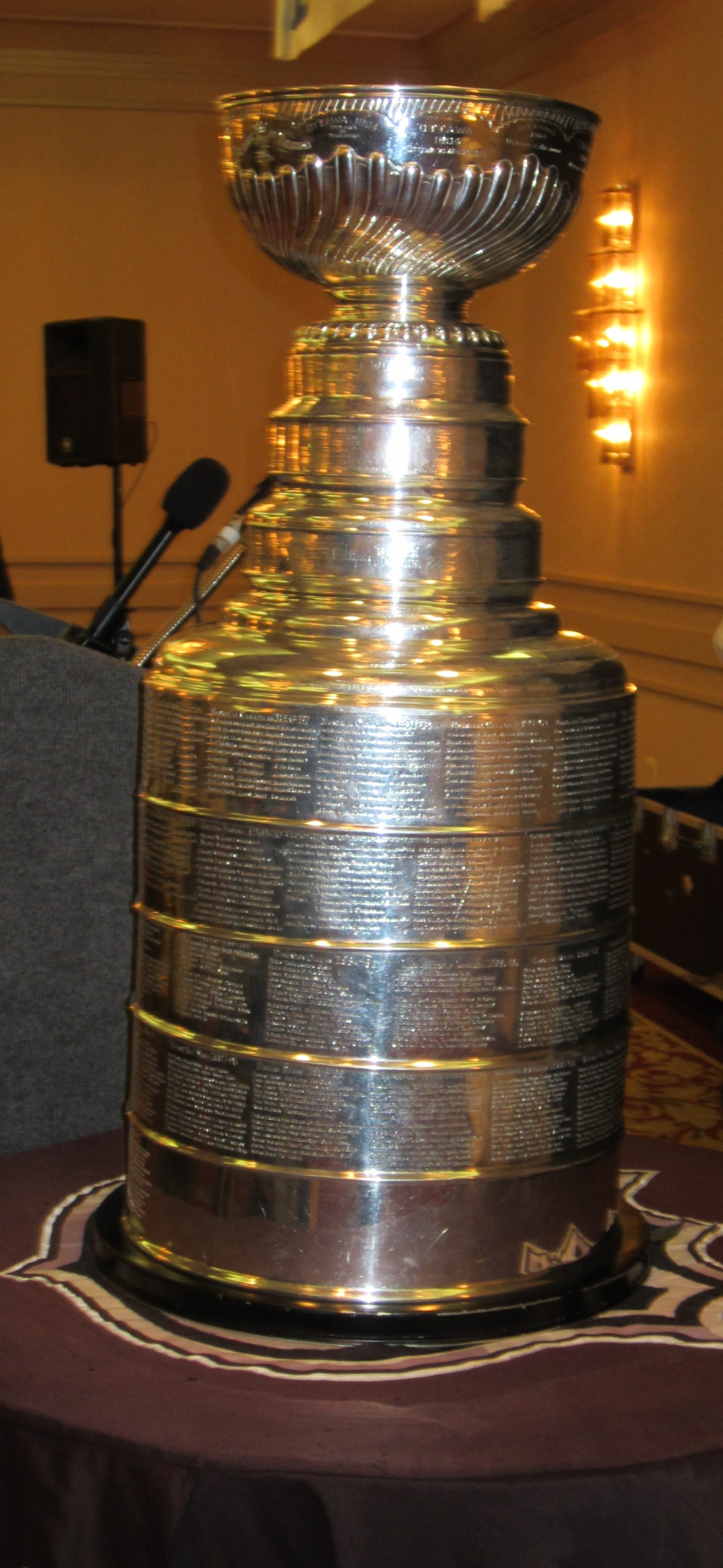 Marlborough Chamber of Commerce celebrates Stanley Cup - Community Advocate