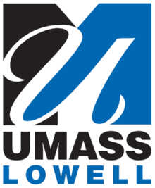 Jenna Setliff receives award at UMass Lowell commencement