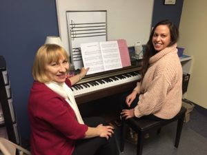 New England Music Academy offers adult piano program