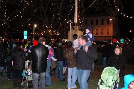 Rotary Club will once again light up Westborough